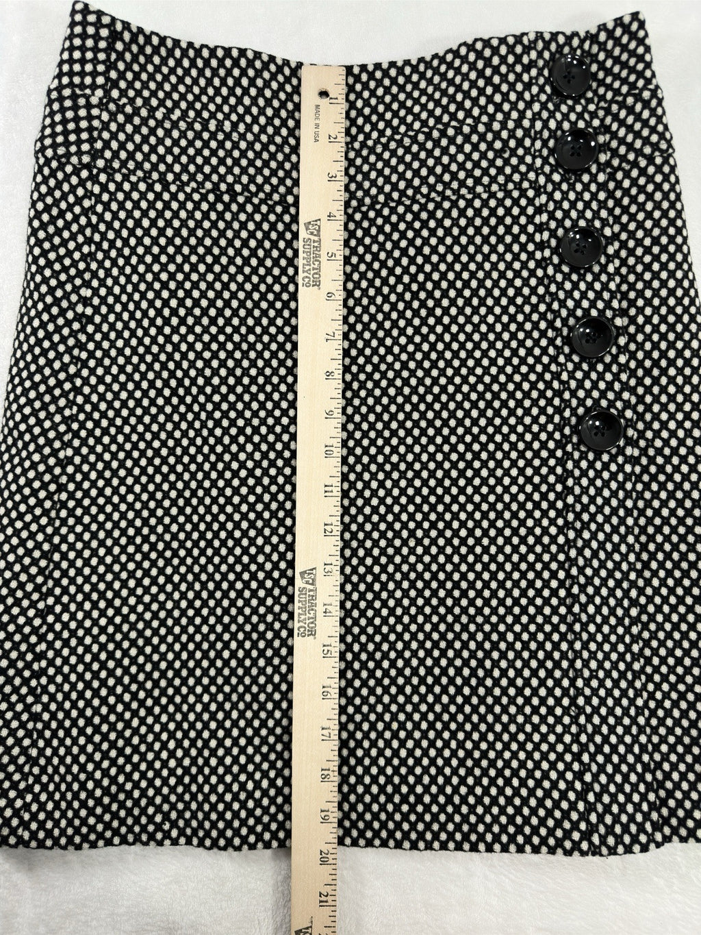 Vintage Talbots A-Line Skirt Size 14 100% Wool Black White Tweed Knee Length