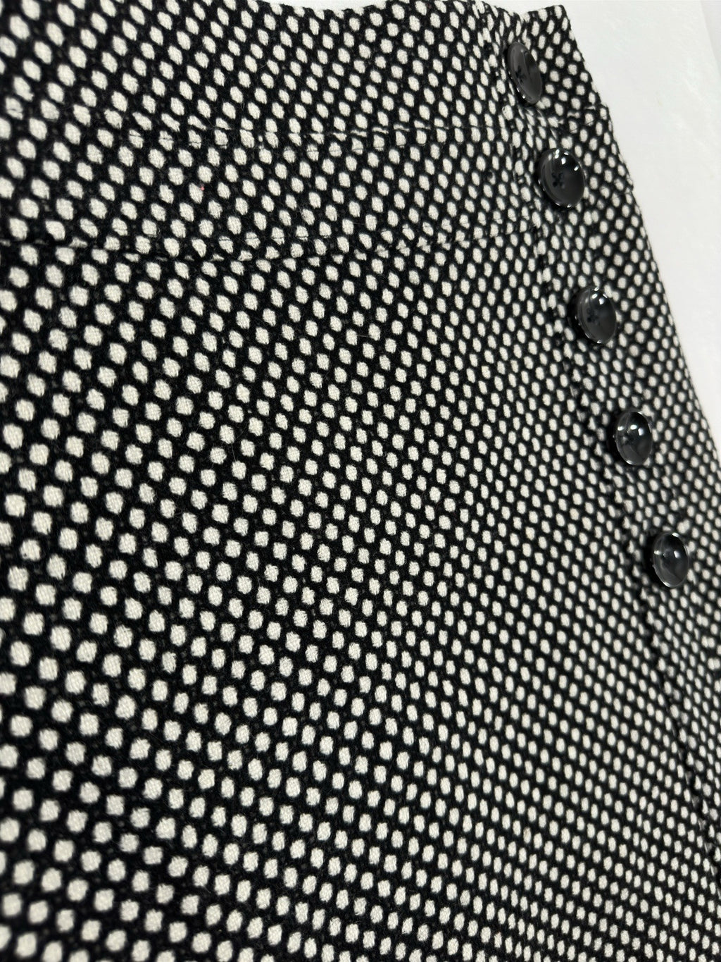Vintage Talbots A-Line Skirt Size 14 100% Wool Black White Tweed Knee Length