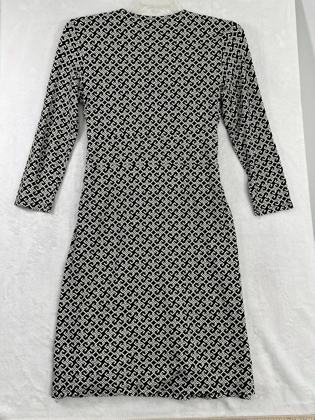Talbots Dress Size Small Wrap Midi Black White Geo Print Stretch Knit Womens