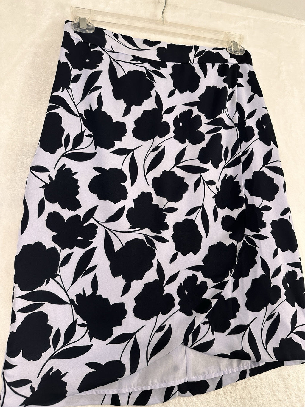 Ann Taylor Faux Wrap Skirt Size 6 Lavender Purple Floral Print Lightweight Women