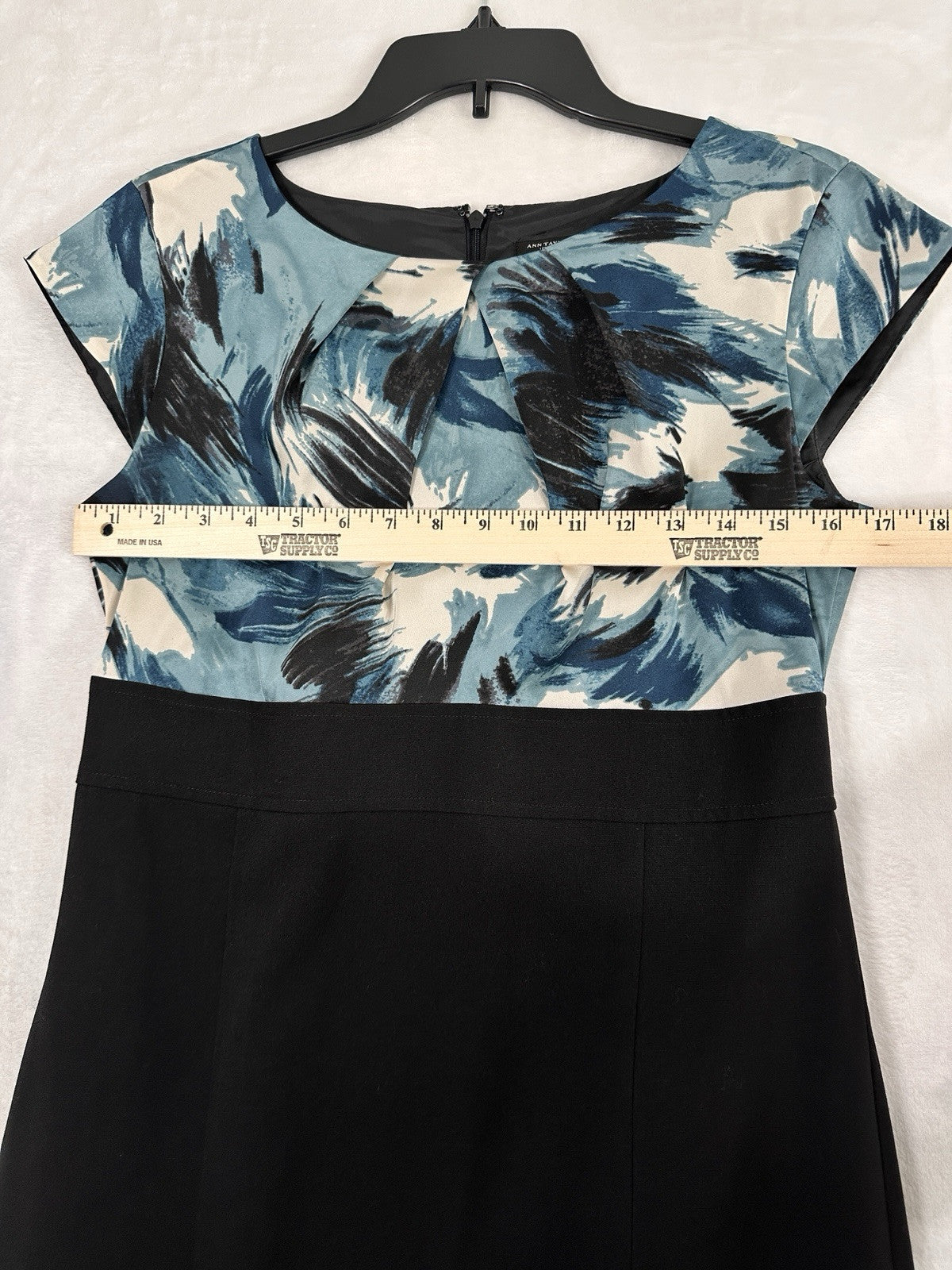 Ann Taylor Dress 4 Black Blue Shift Dress Cap Sleeves Knee Length