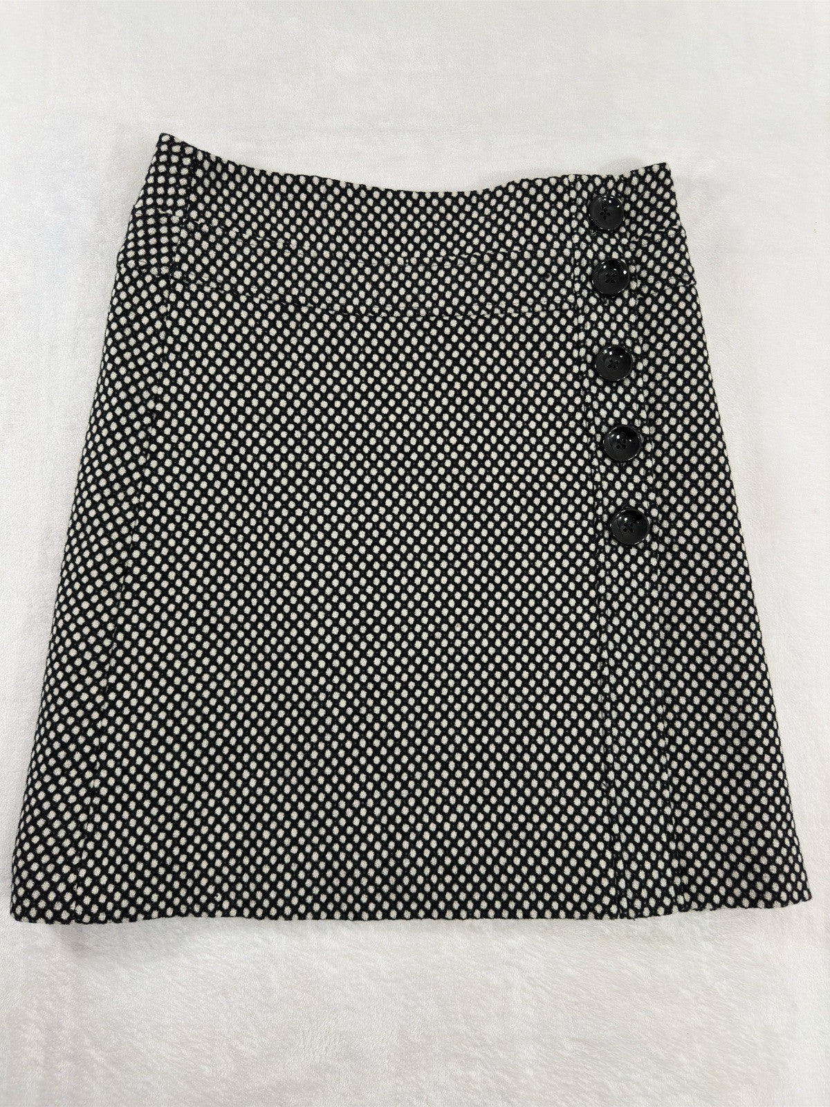 Vintage Talbots A-Line Skirt Size 14 100% Wool Black White Tweed Knee Length