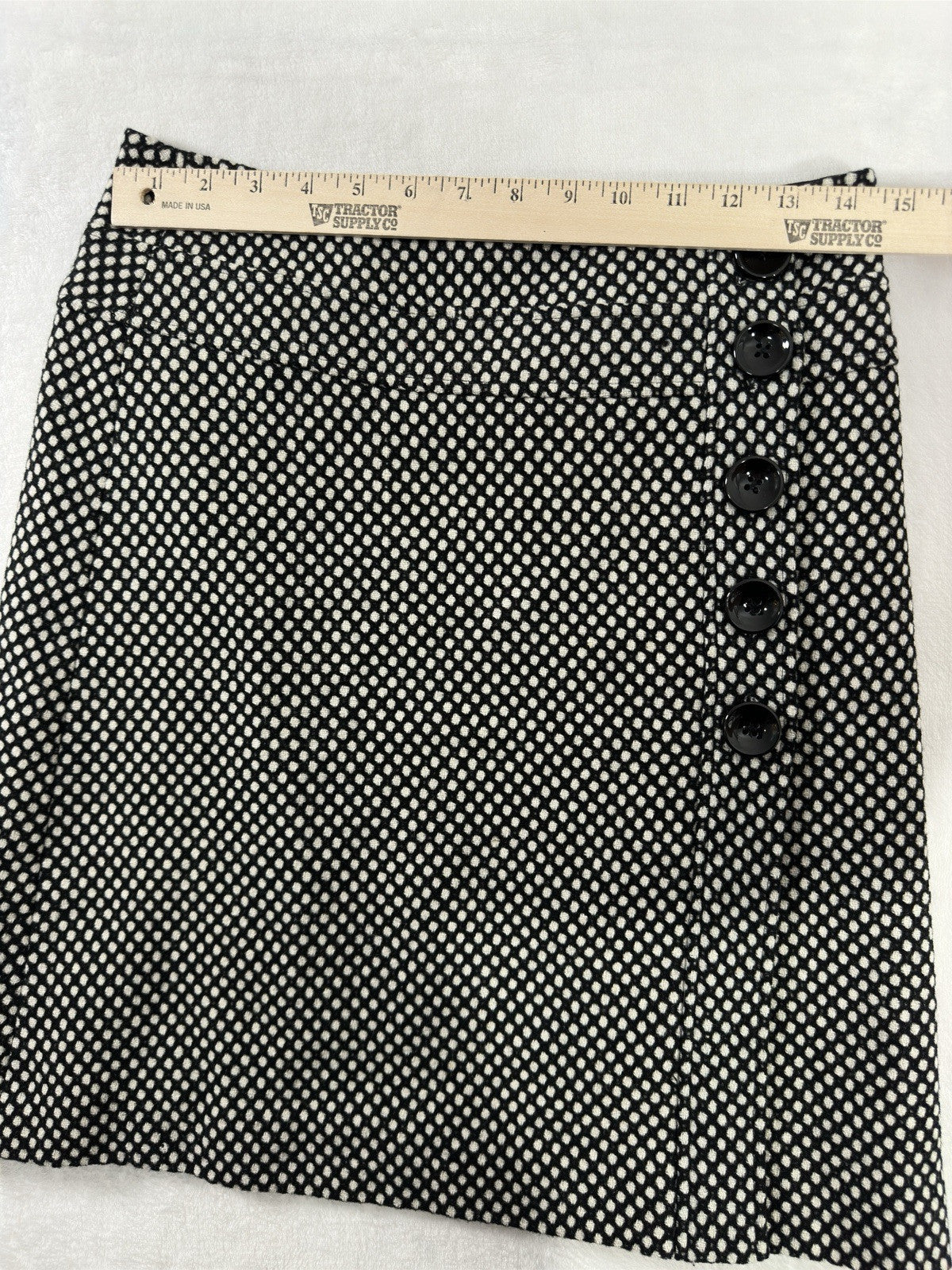 Vintage Talbots A-Line Skirt Size 14 100% Wool Black White Tweed Knee Length