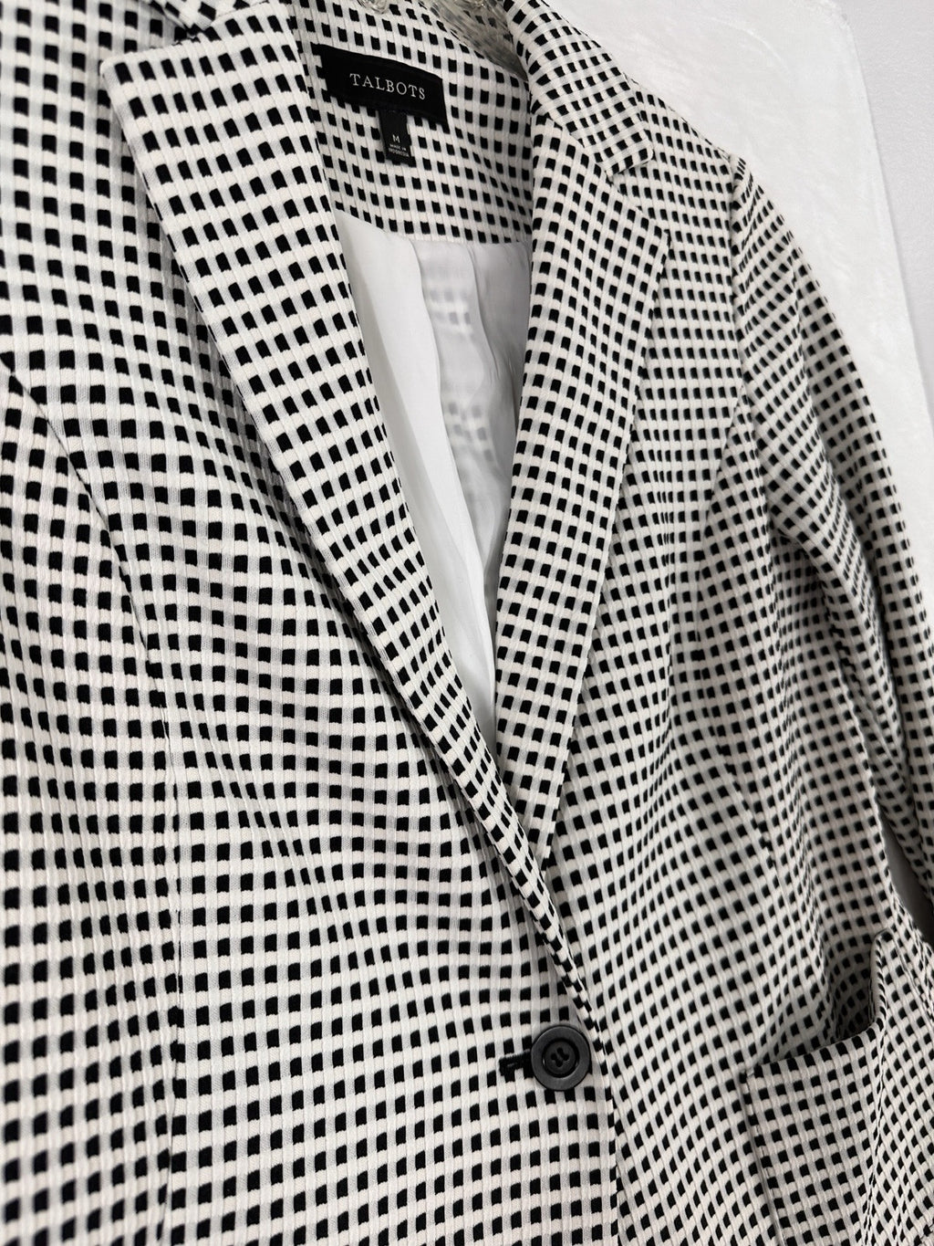Talbots Medium Jacket Black White Check Blazer 1 Button Pockets Stretch Womens