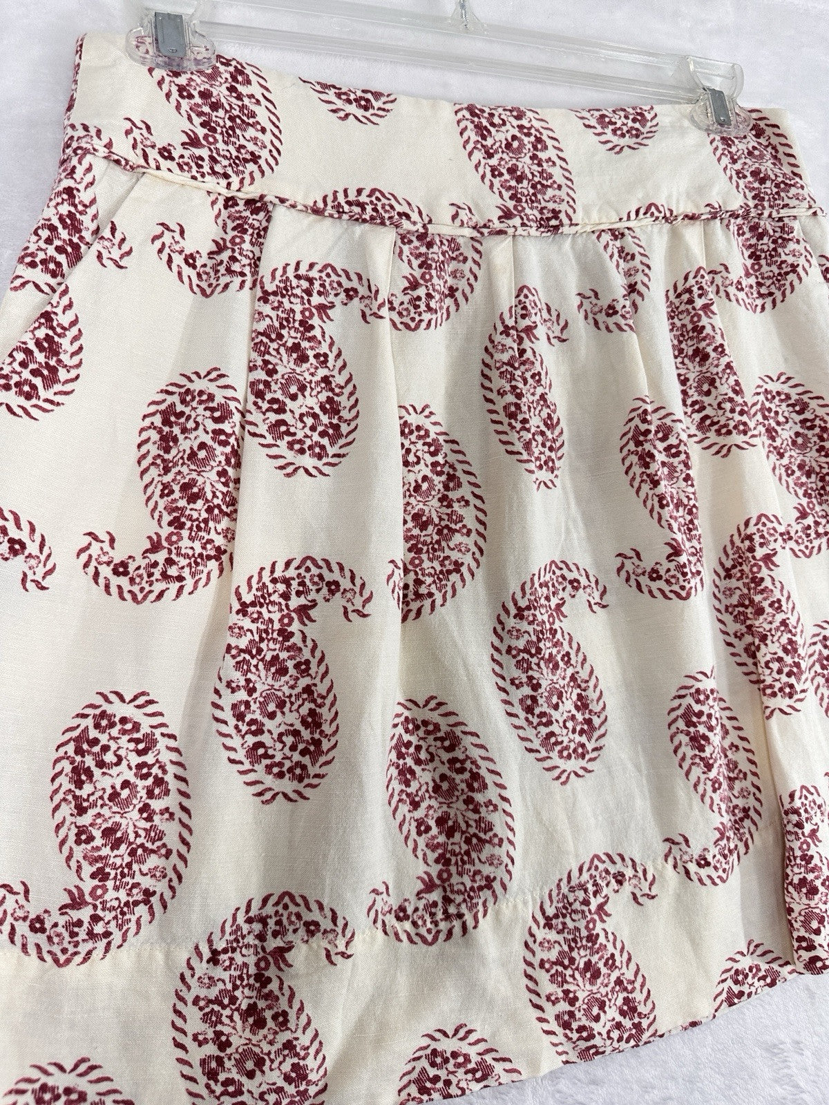 Ann Taylor LOFT Skirt Size 8 Linen Blend Short Boho Print Pockets Ivory Pleated